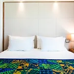 Arena Leme Hotel